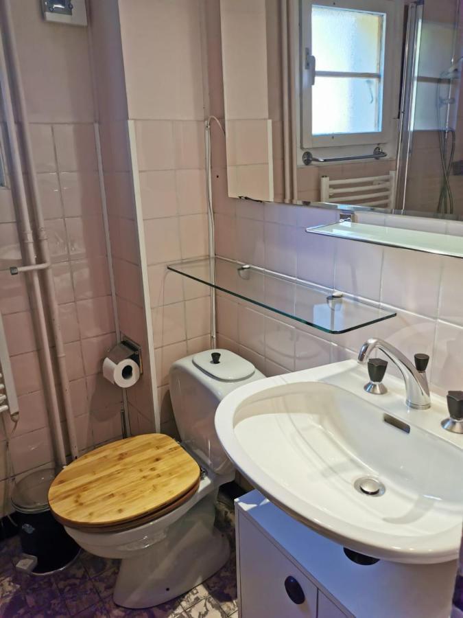 Chalet Traditionnel Avec Jacuzzi Exterieur Bex